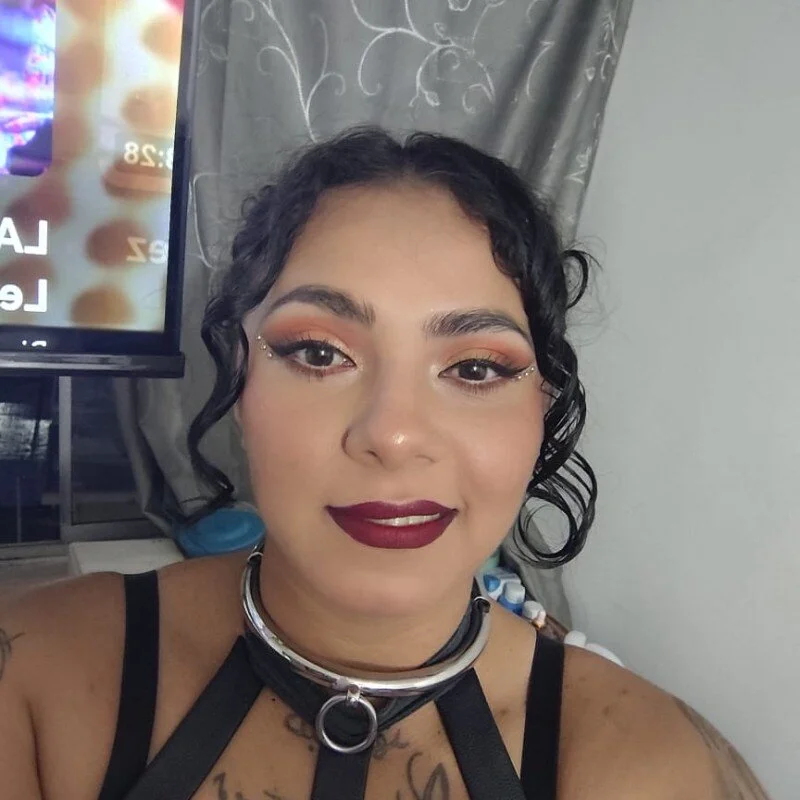 Alexa_Slavehot777