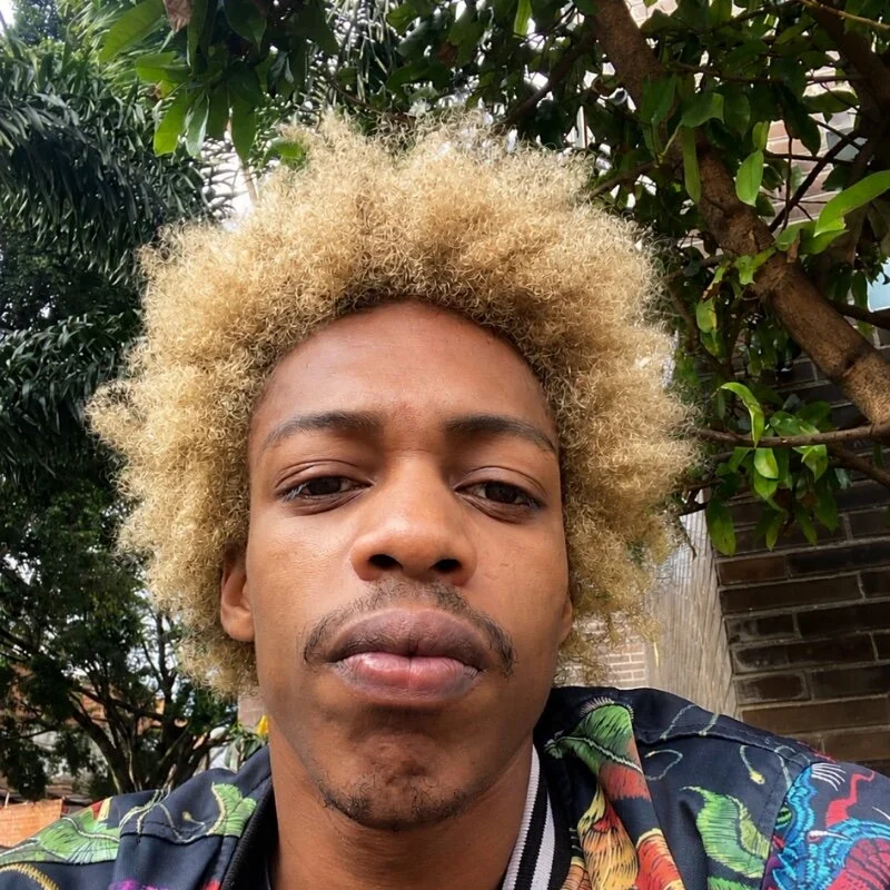 Larry-n-clouds