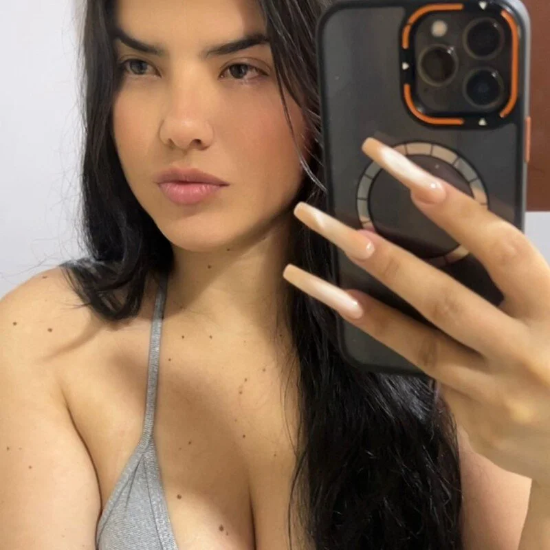 Tamaraa_wet