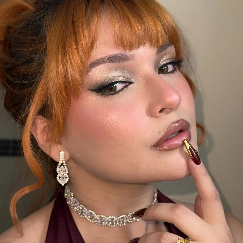 DAKOTA_LOVEE
