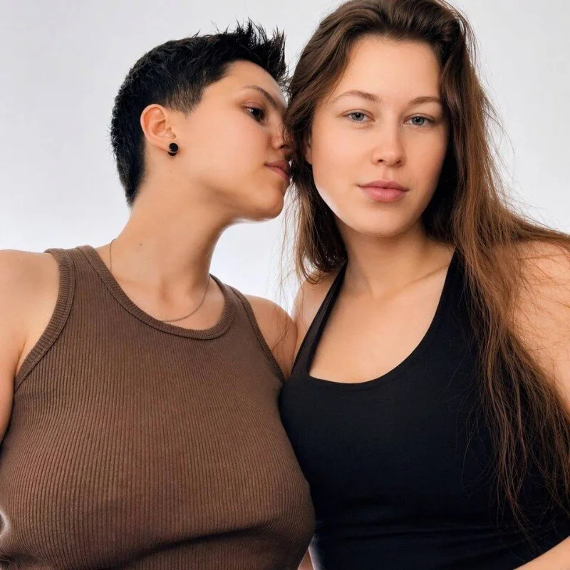 Tenderly_Couple
