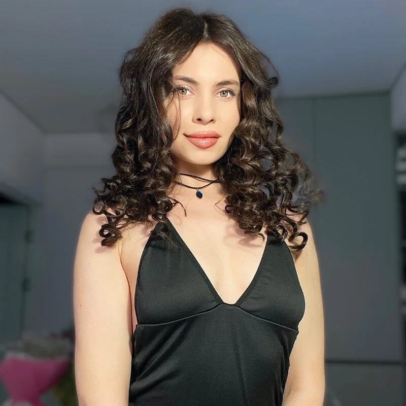 CurlyLara