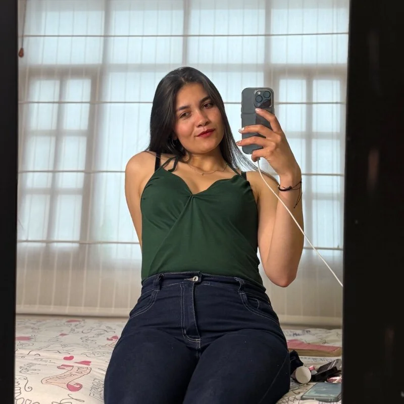 ana_cortez