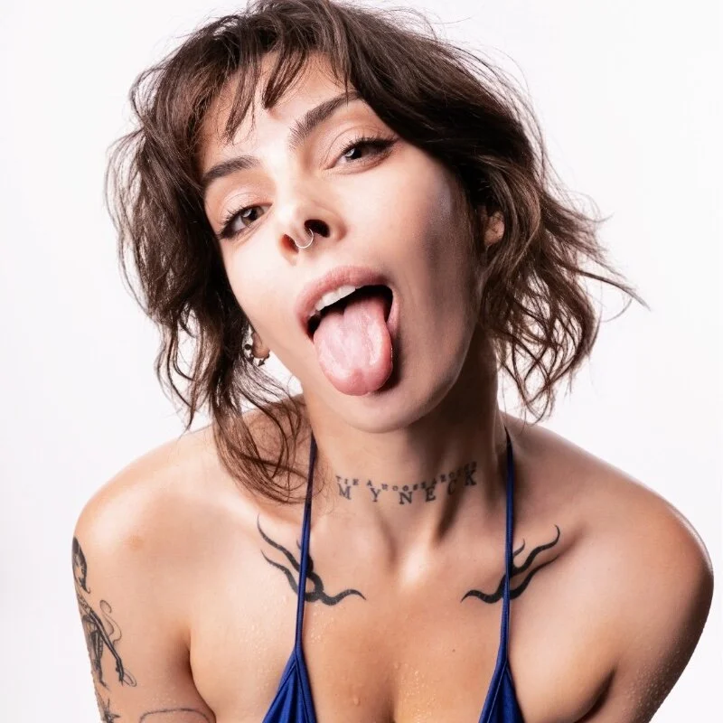 GennaJames