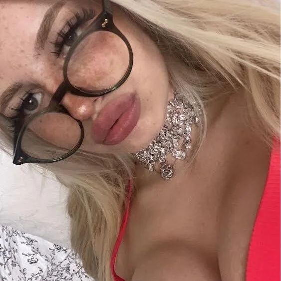 Steffi_Snowbunny