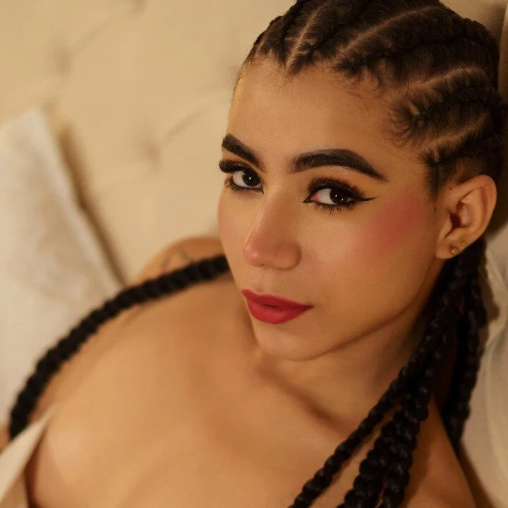 shanell-hott