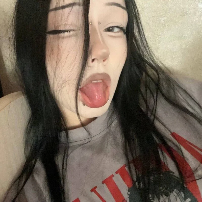 ophelia_amber