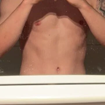 Nik_Re27