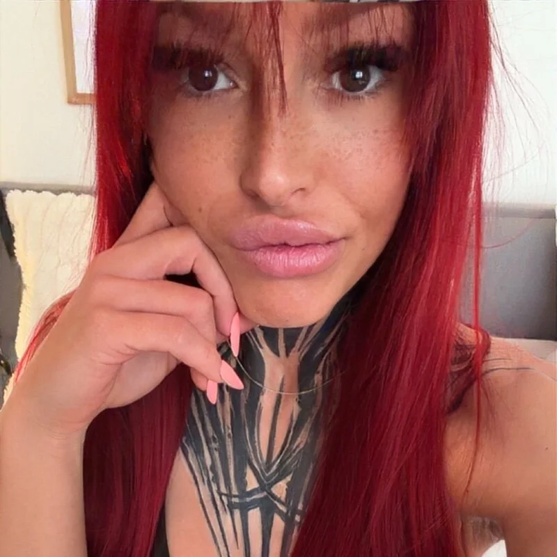TittenTina