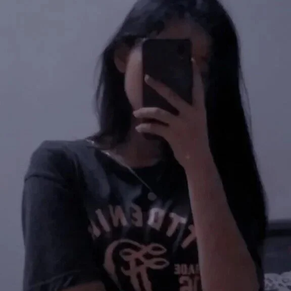 Radhika_4_you