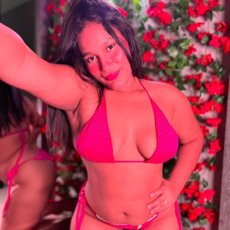 Sara_Chanel_