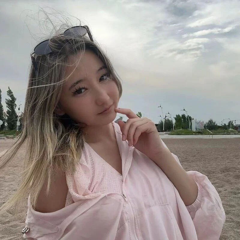 CloudyClamber