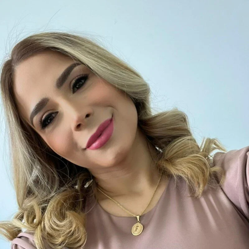 Valery_Molinafg
