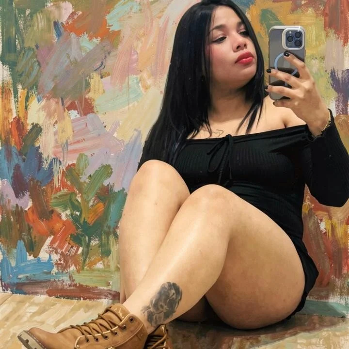 Rashell1_Queen