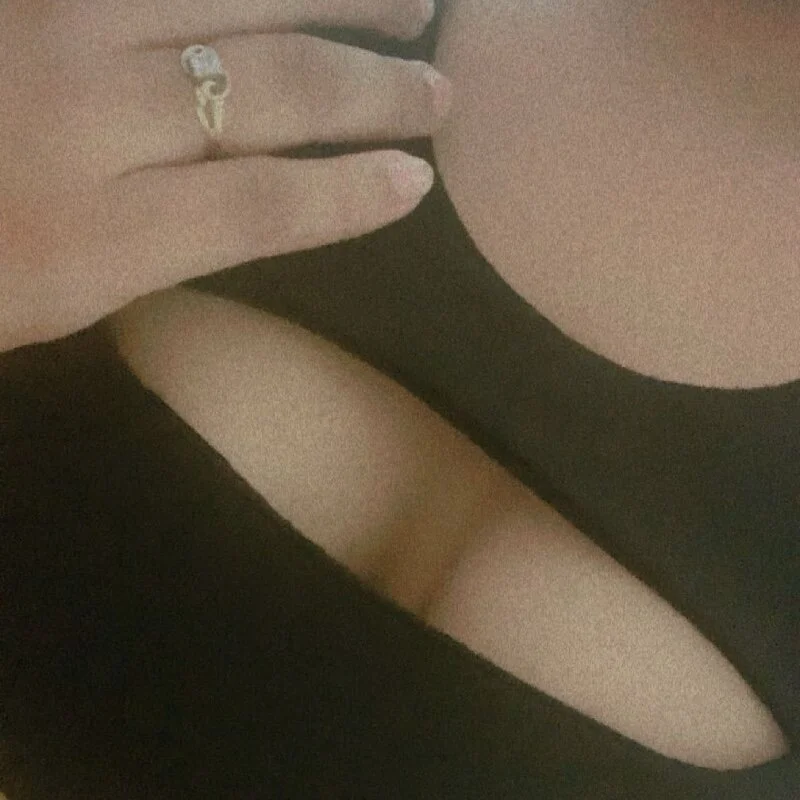 yours_riya_-