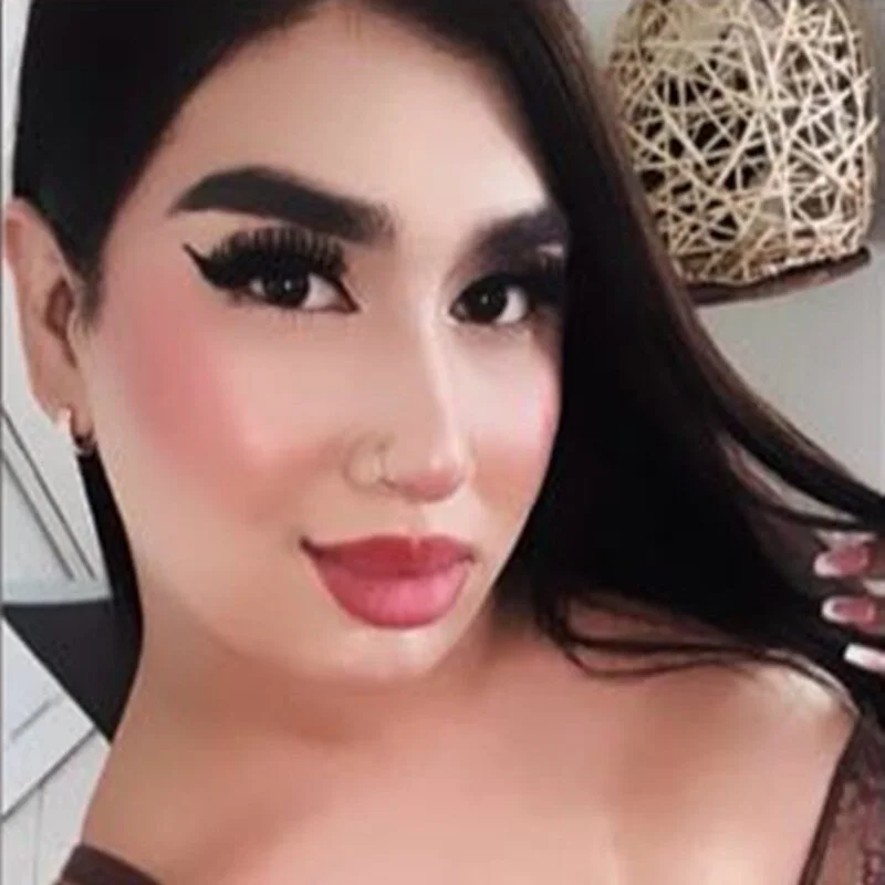 Nina_Strauss