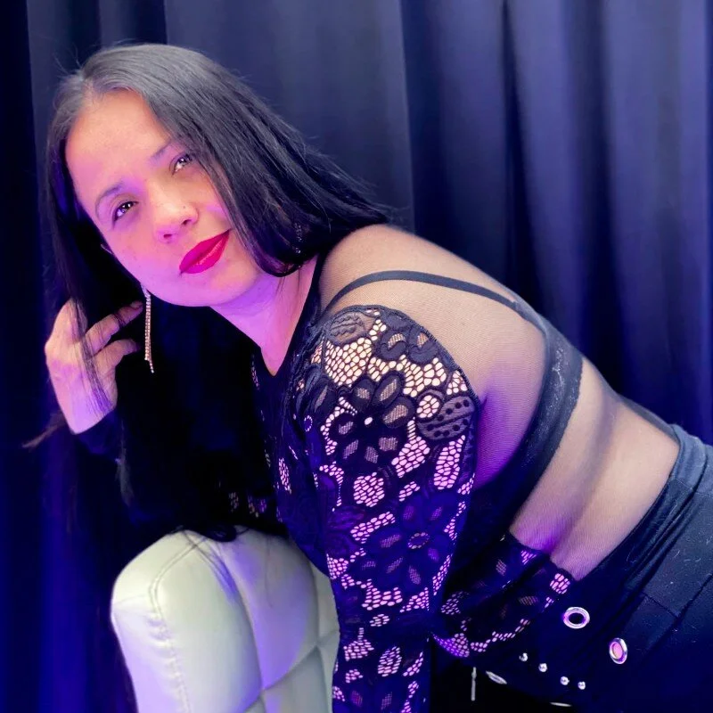AlmaRose1