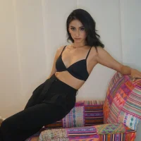 Lovinggirl_