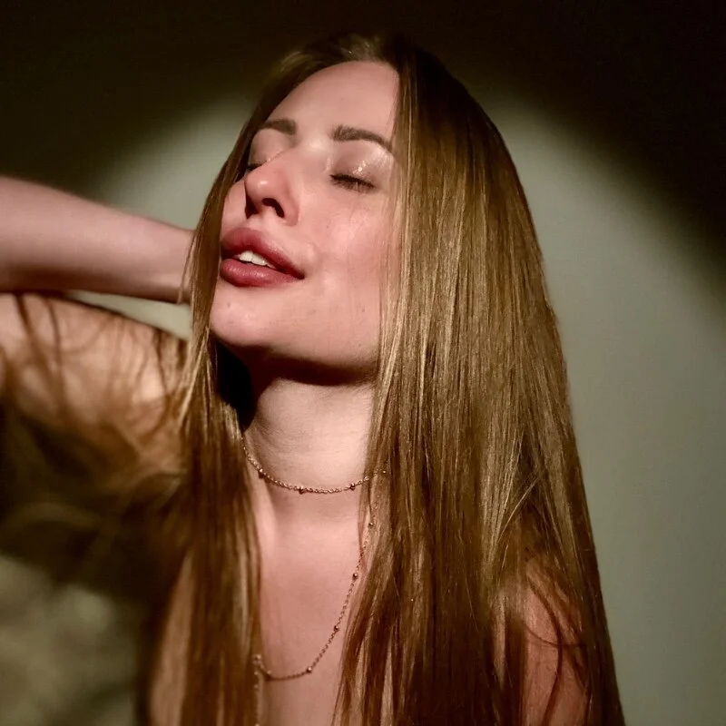 AlisaWhite