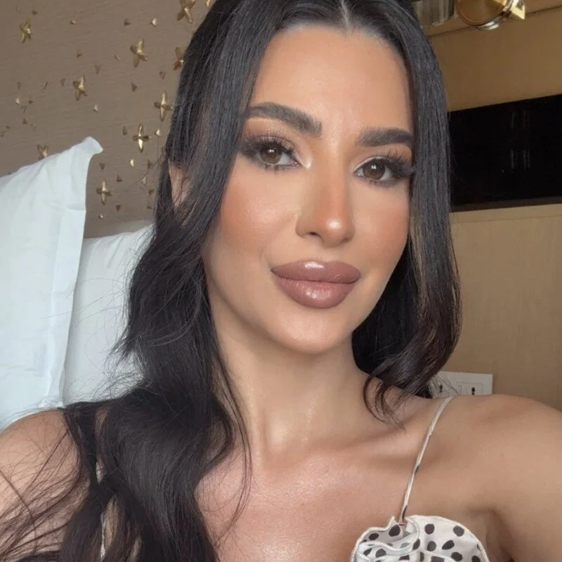 Naila18