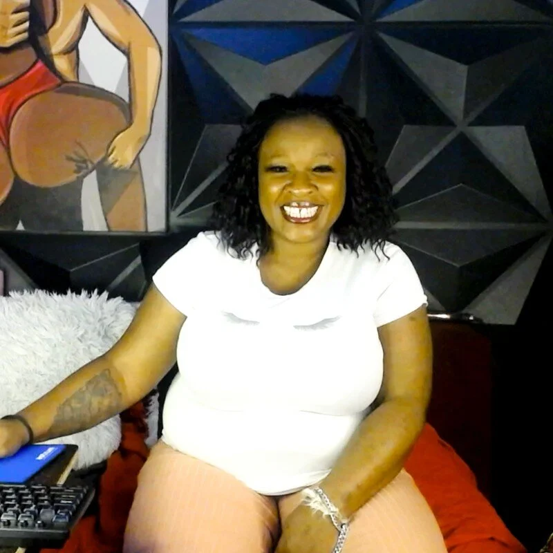 Ebonyfancyface