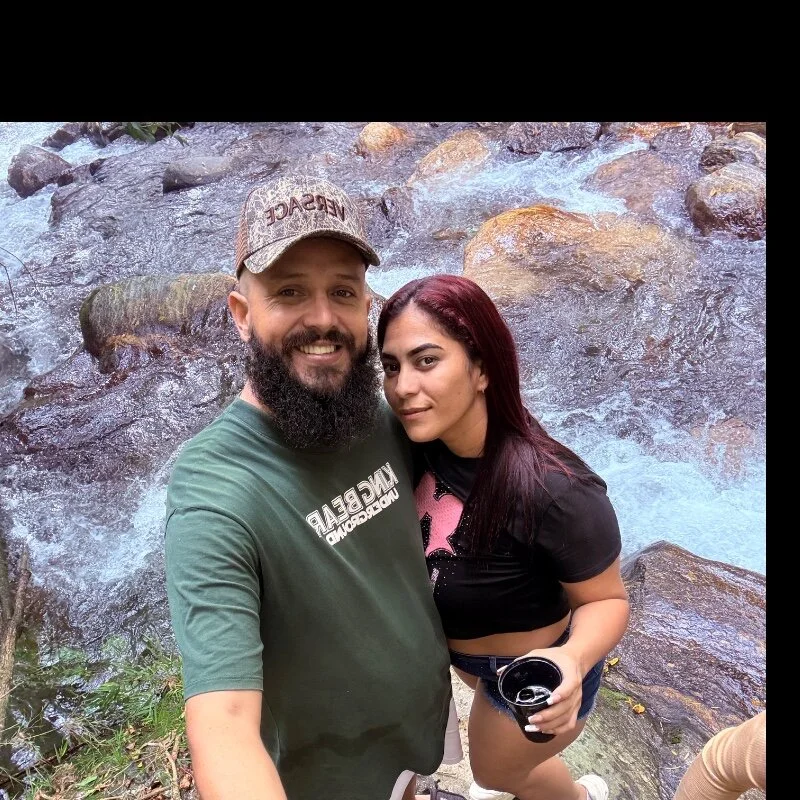 Couple_Gold69