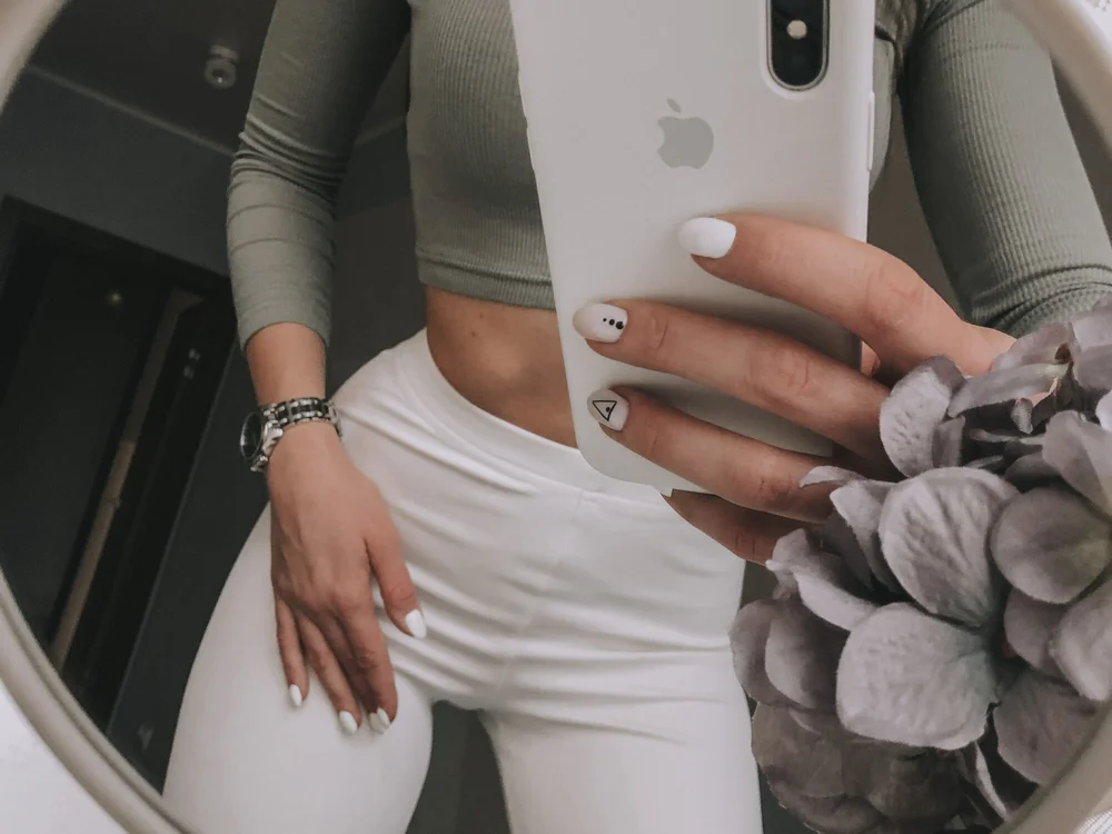 Mira_Whites