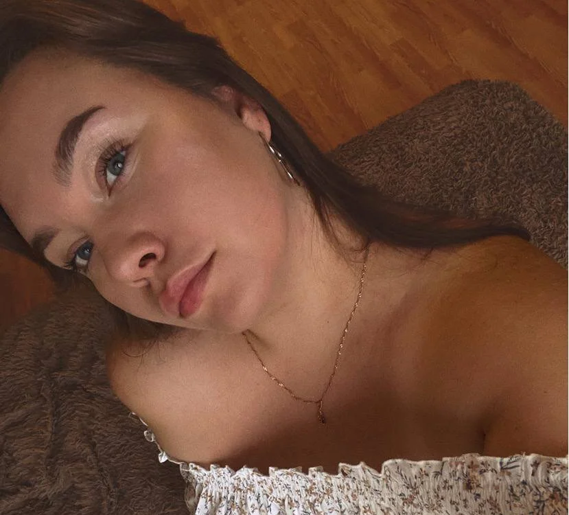 Aura_boobss