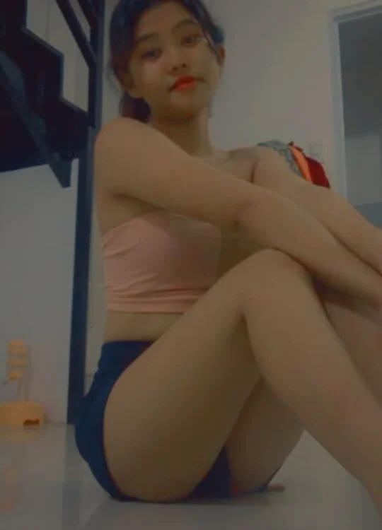 naughtyasian_girl