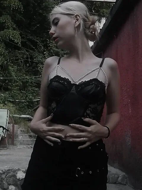 Helen18glo