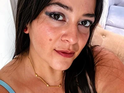 lucia_vonne_
