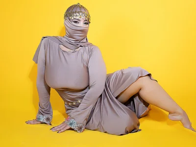 hana_falak