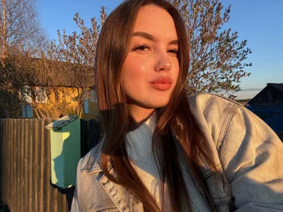 Nicole_Keller